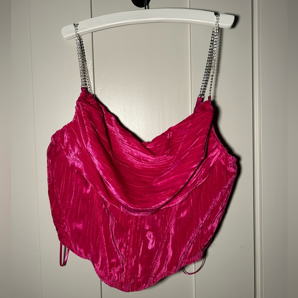 Urban Outfitters velvet going out top 🩷